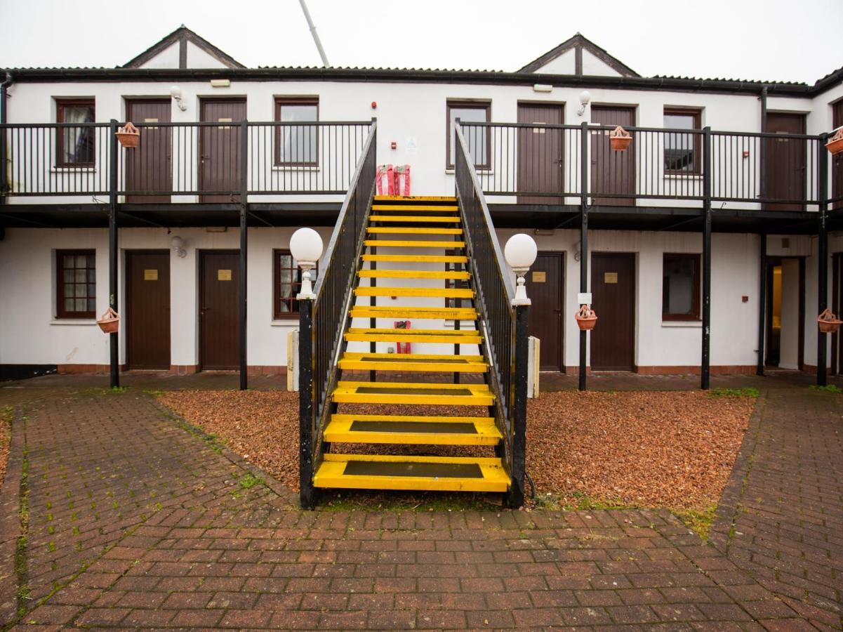 Longforgan Coaching Inn دندي المظهر الخارجي الصورة